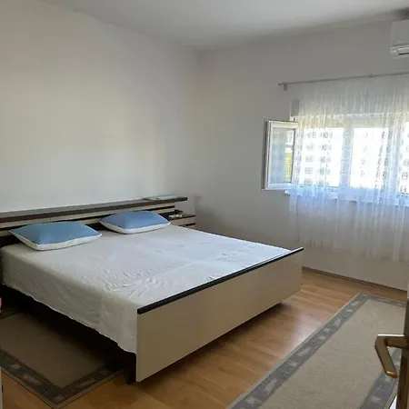 Da Crib Hotel