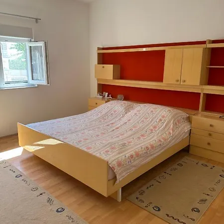 Da Crib Hotel 3*